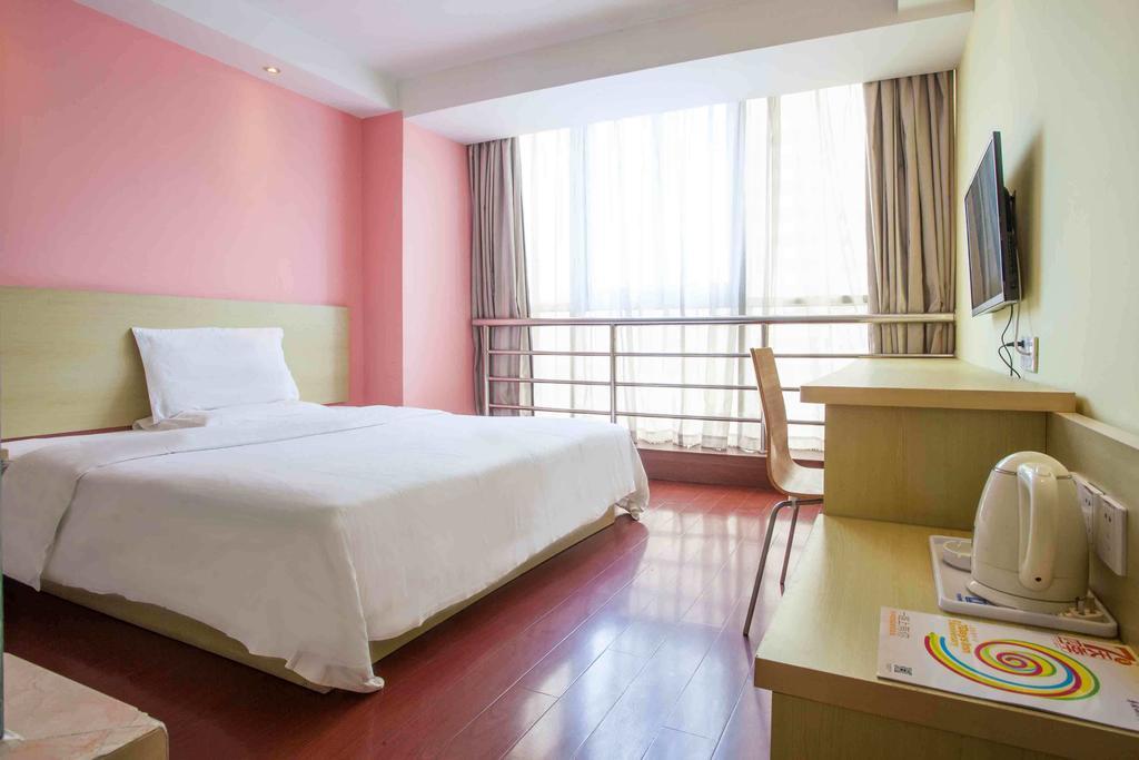 7Days Inn Jiangmen Peng Jiang Qiao North חדר תמונה